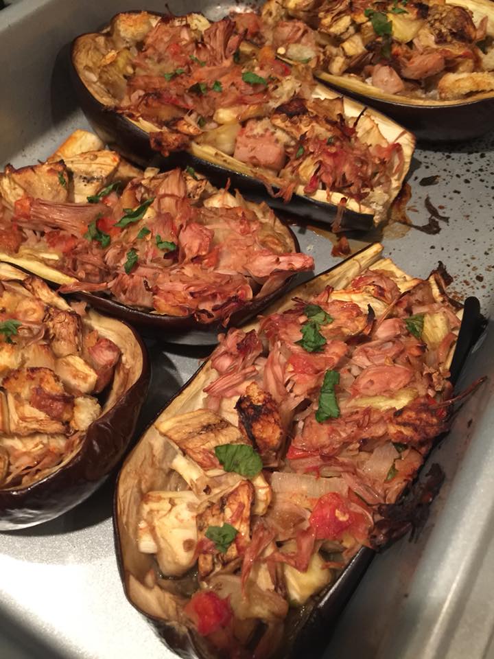 vegan-jackfruit-stuffed-eggplant