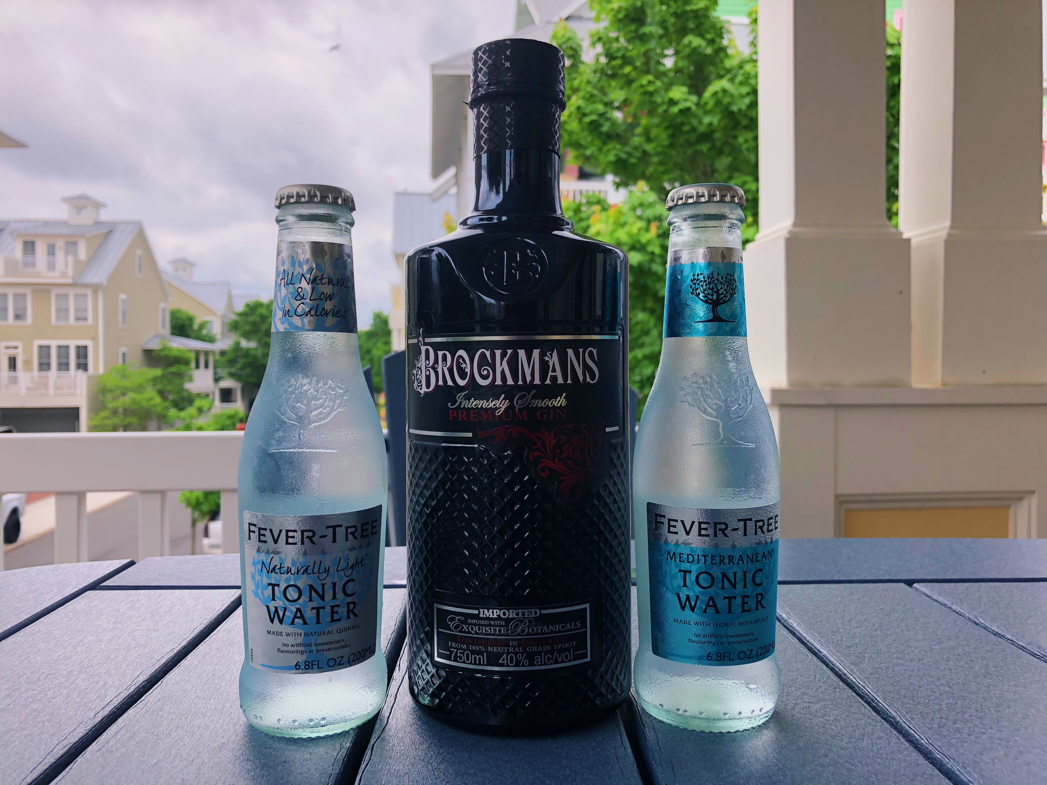 healthy-summer-gin-and-tonic-cocktail-recipe-brockmans