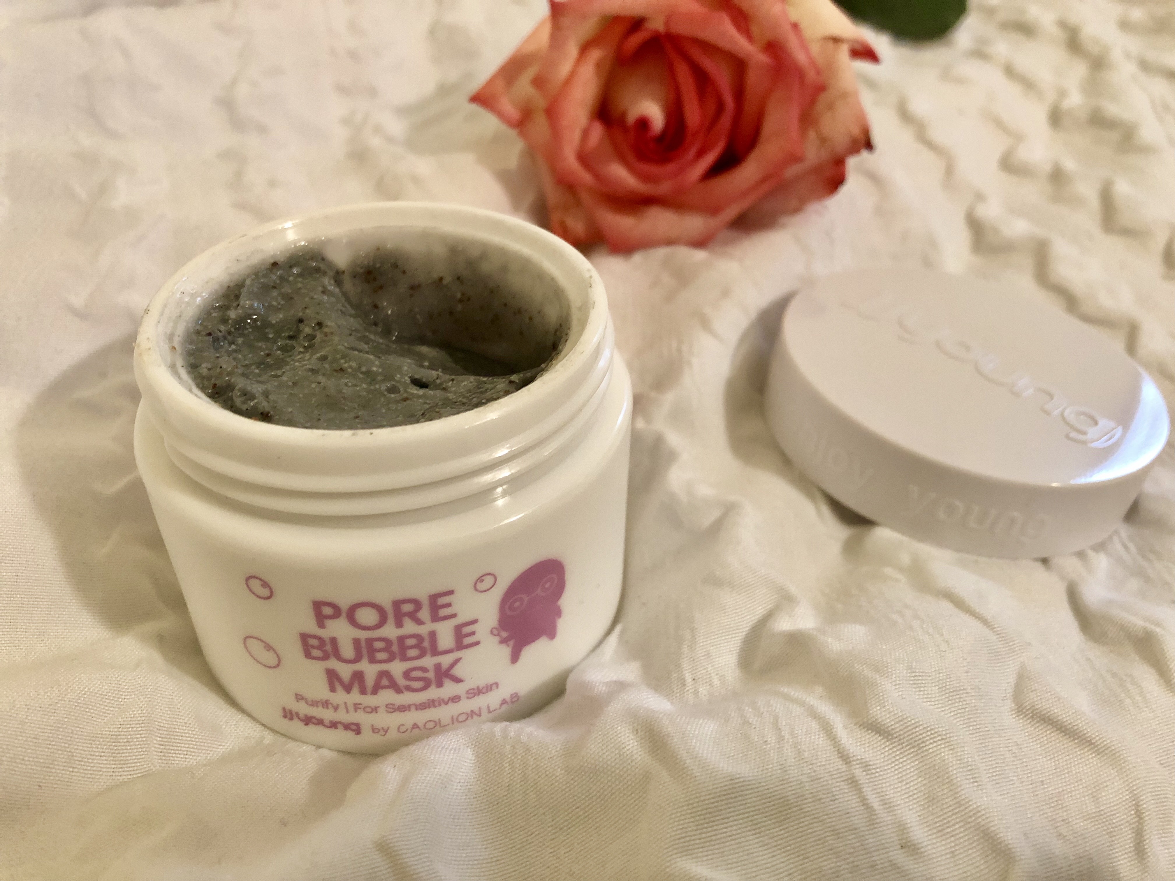 This Bubble Mask Will Transform Your Fall Skincare Routine