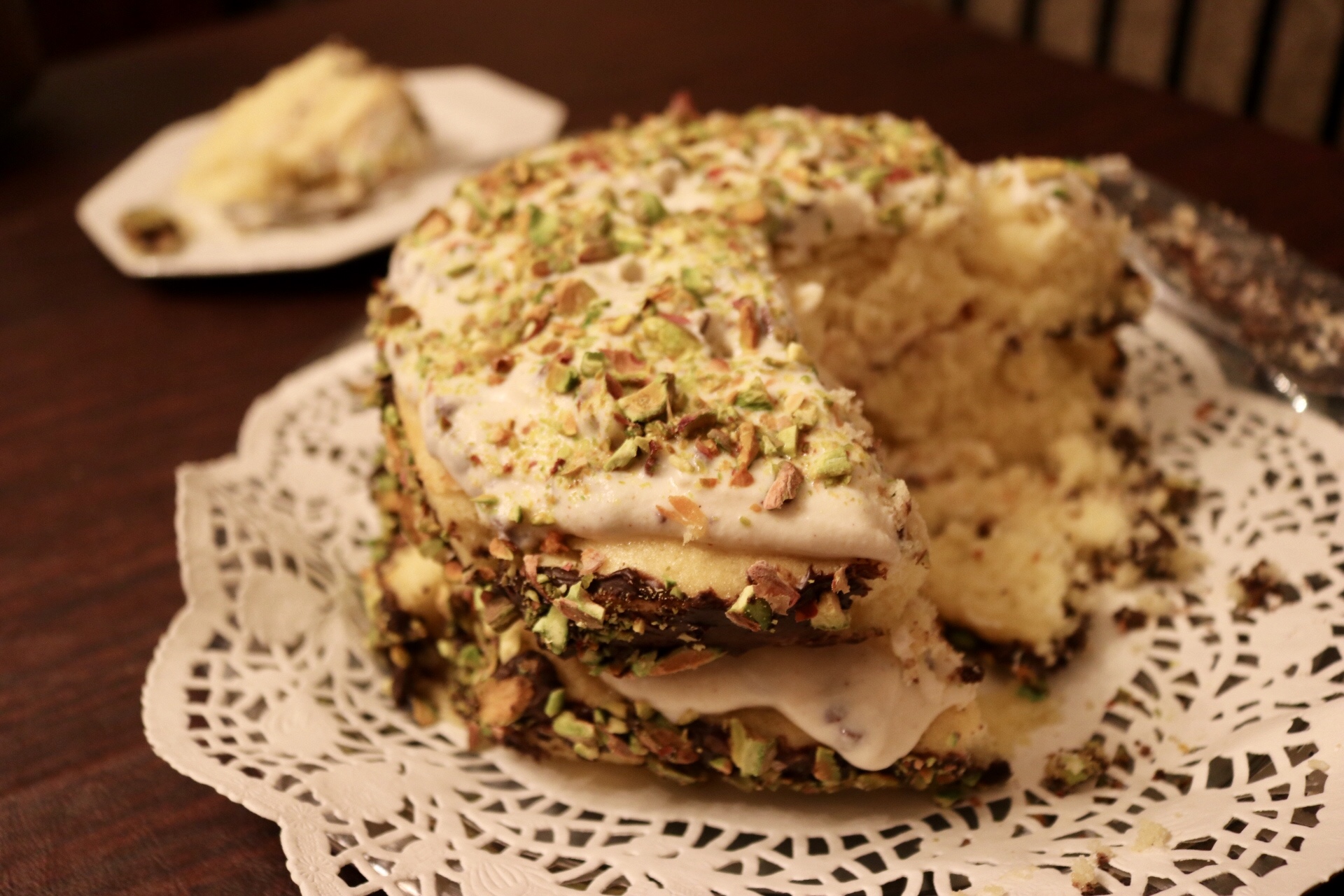 Pistachio Cannoli Cream Cake